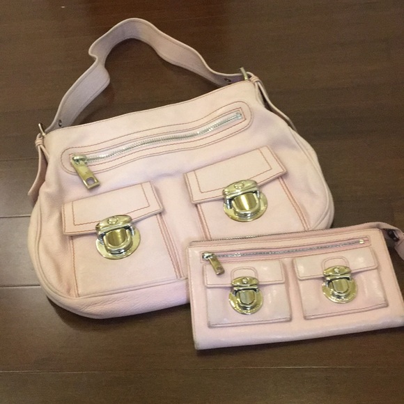 Marc Jacobs Handbags - MARC JACOBS PINK SOPHIA BAG AND WALLET